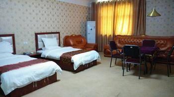 Yanshi 7 Star Express Hotel Luoyang  Exterior foto